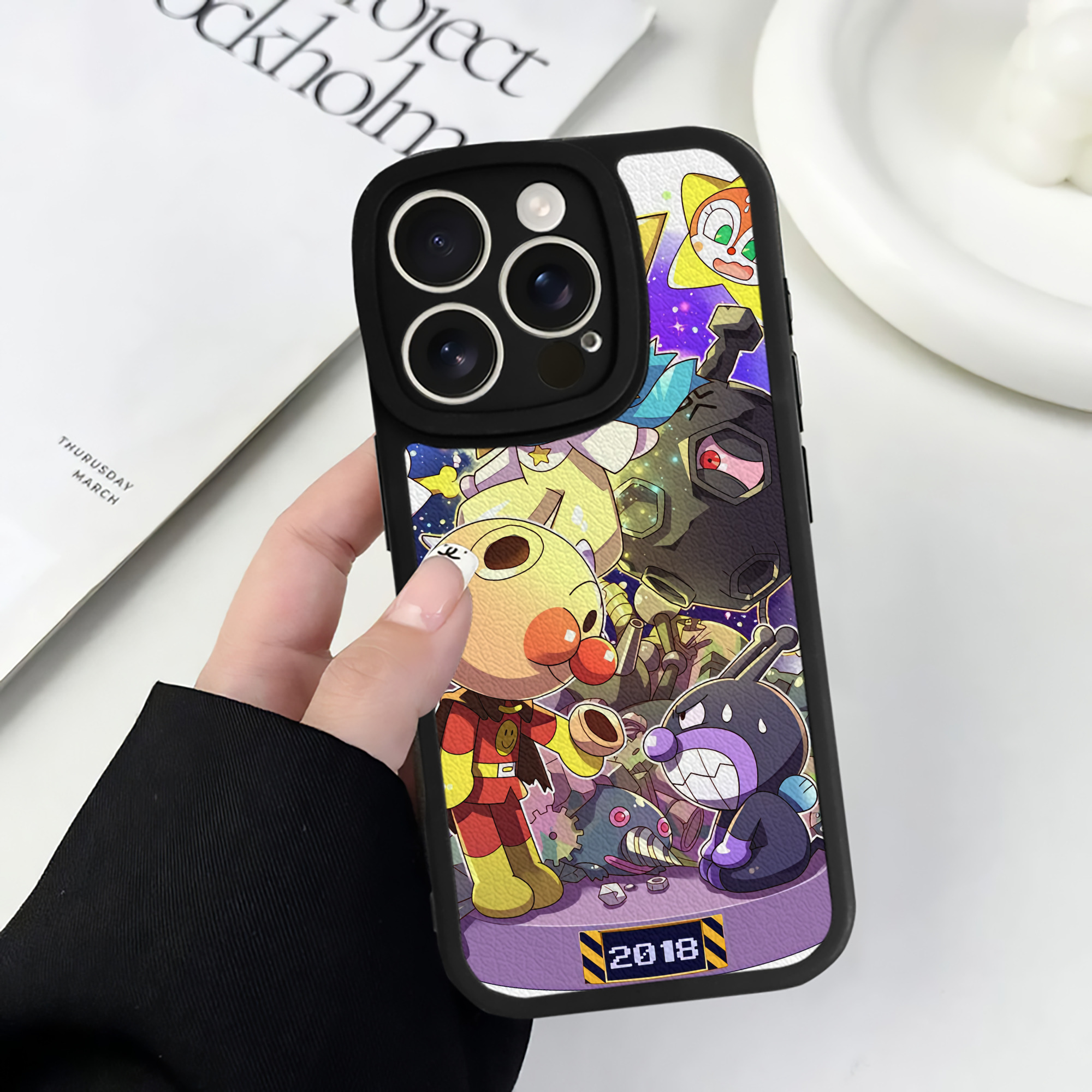 （画像用） アンパンマン Anpanman 【iPhone 16シリーズ対応】シリコンスマホケース（レザー調） 材質：シリコン